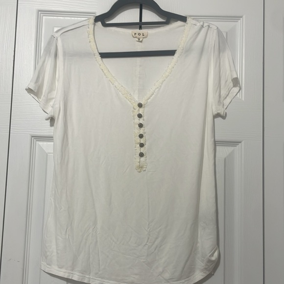 Nwt basic tee - Picture 3 of 4